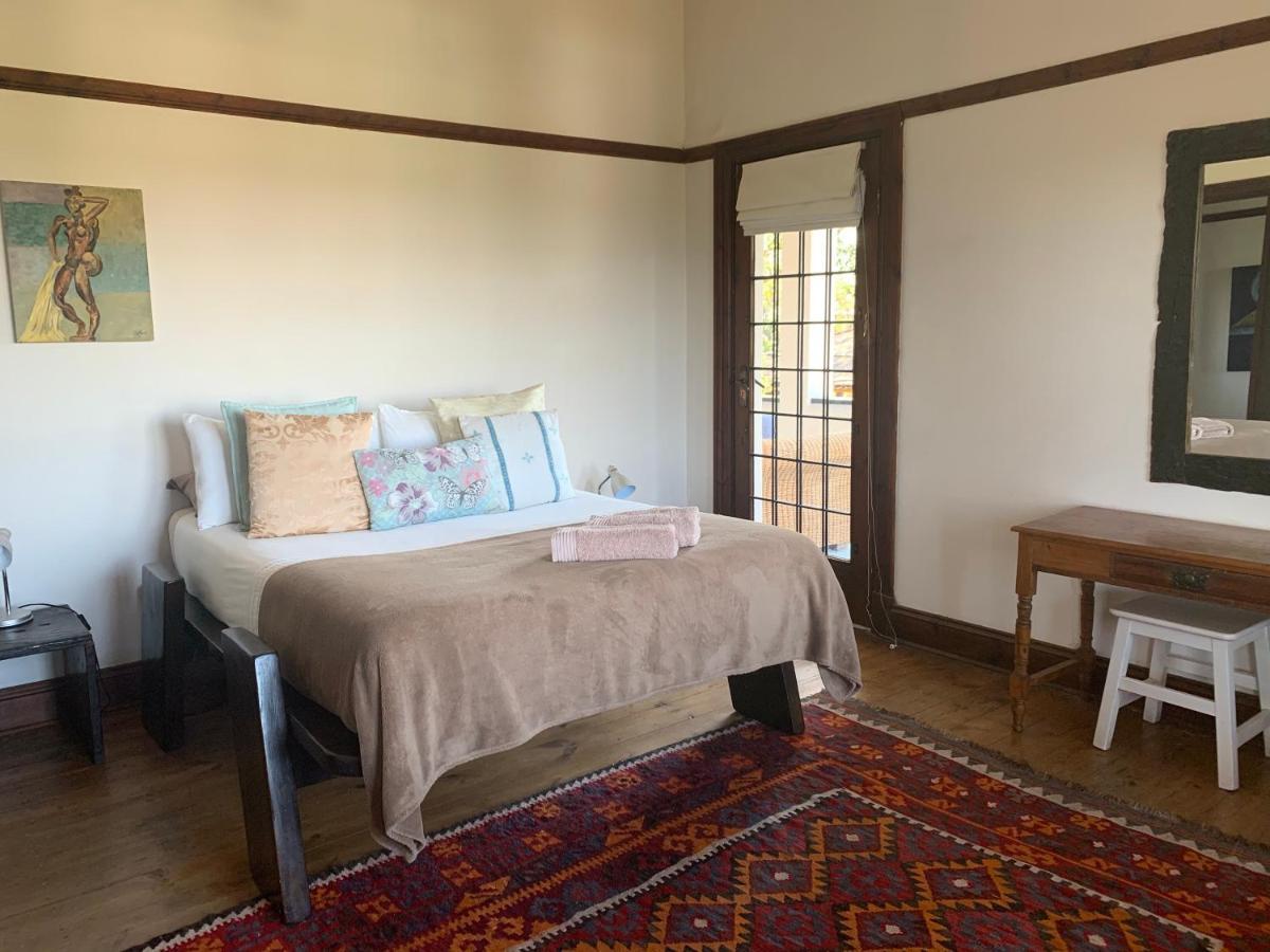 Albergue Karoo Soul Oudtshoorn Exterior foto