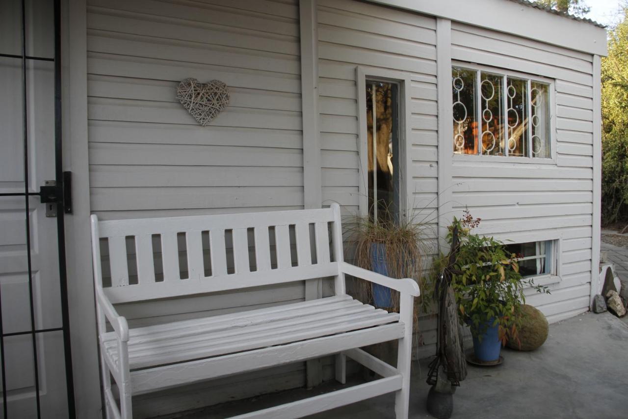 Albergue Karoo Soul Oudtshoorn Exterior foto