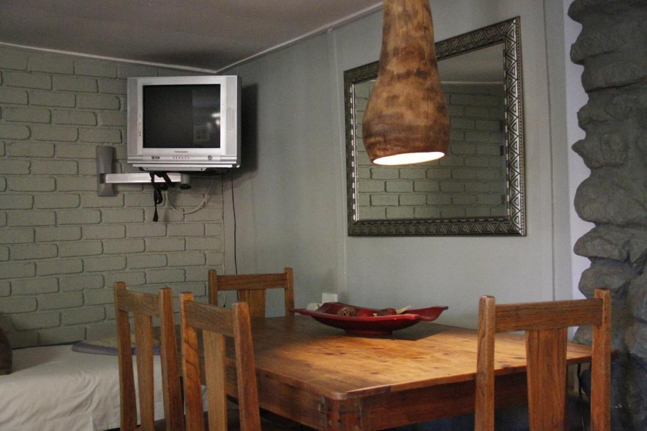 Albergue Karoo Soul Oudtshoorn Exterior foto