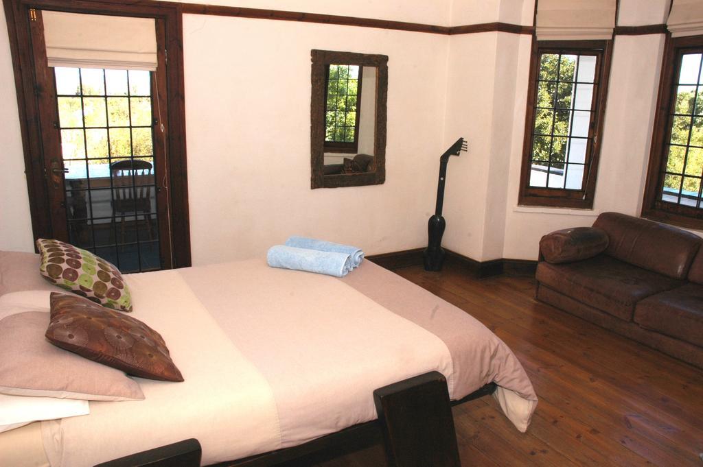 Albergue Karoo Soul Oudtshoorn Exterior foto